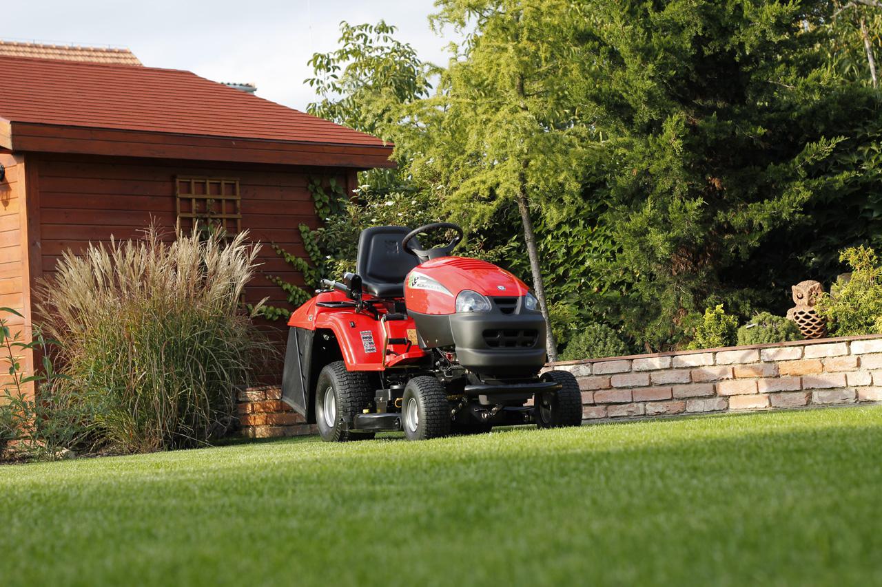Zahradní traktor W2945 motor HONDA
